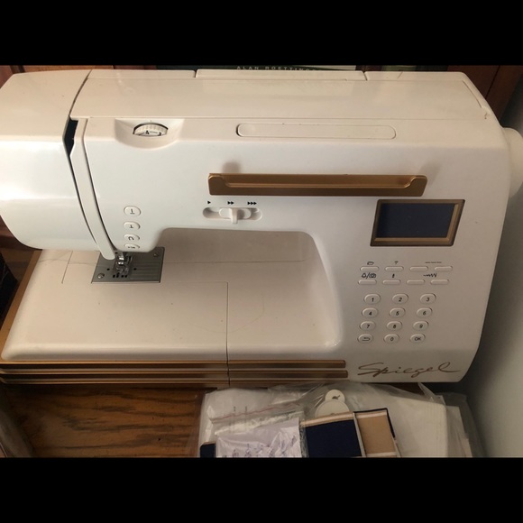 Spiegel Sewing Machine🎁 - Picture 7 of 10